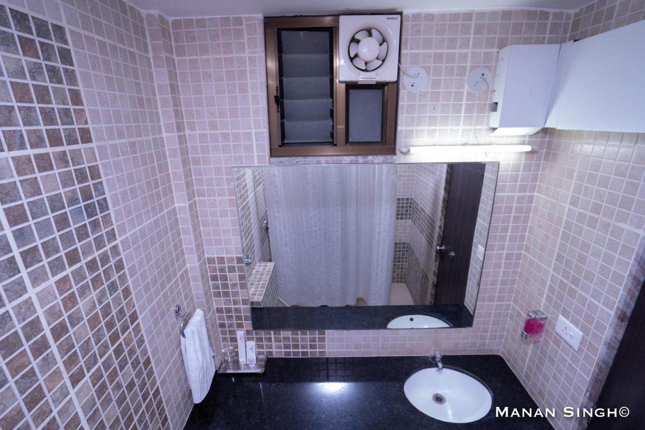 Hotel Samrat Dzsabalpur Kültér fotó
